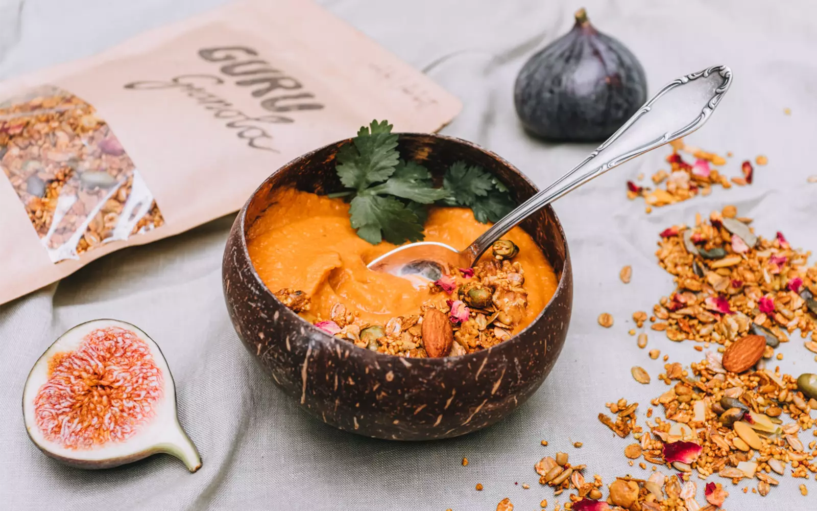 Wohltuendes Kürbispüree mit Curryblüte